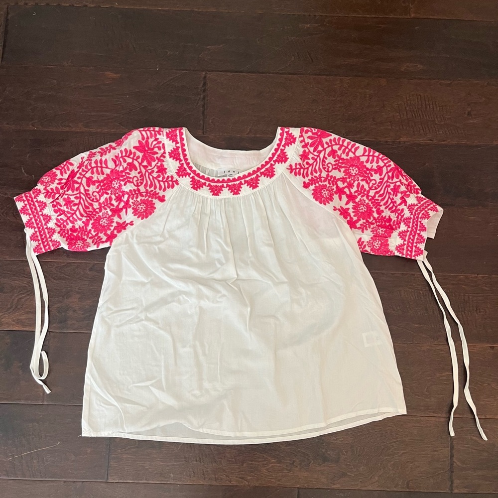 THML short sleeve blouse